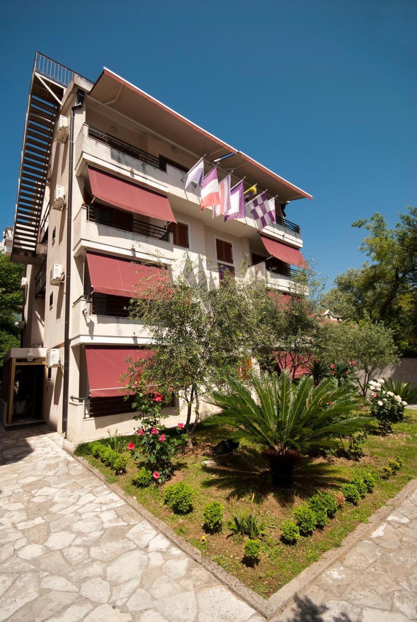 Captain Apartments Budva Extérieur photo