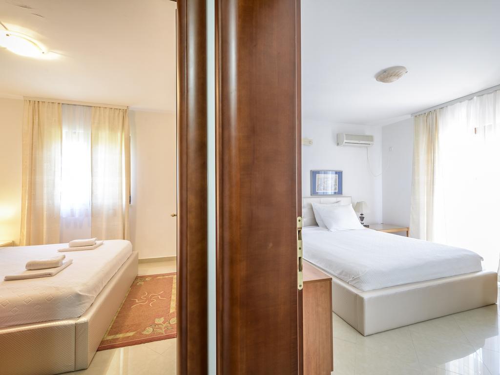 Captain Apartments Budva Chambre photo